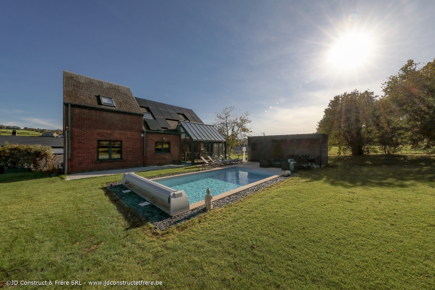 Votre piscine, de sa construction à son hivernage