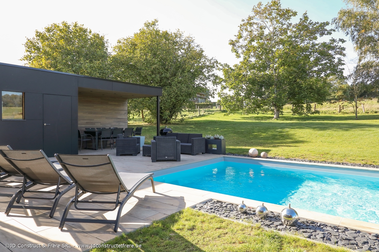 Votre piscine, de sa construction à son hivernage