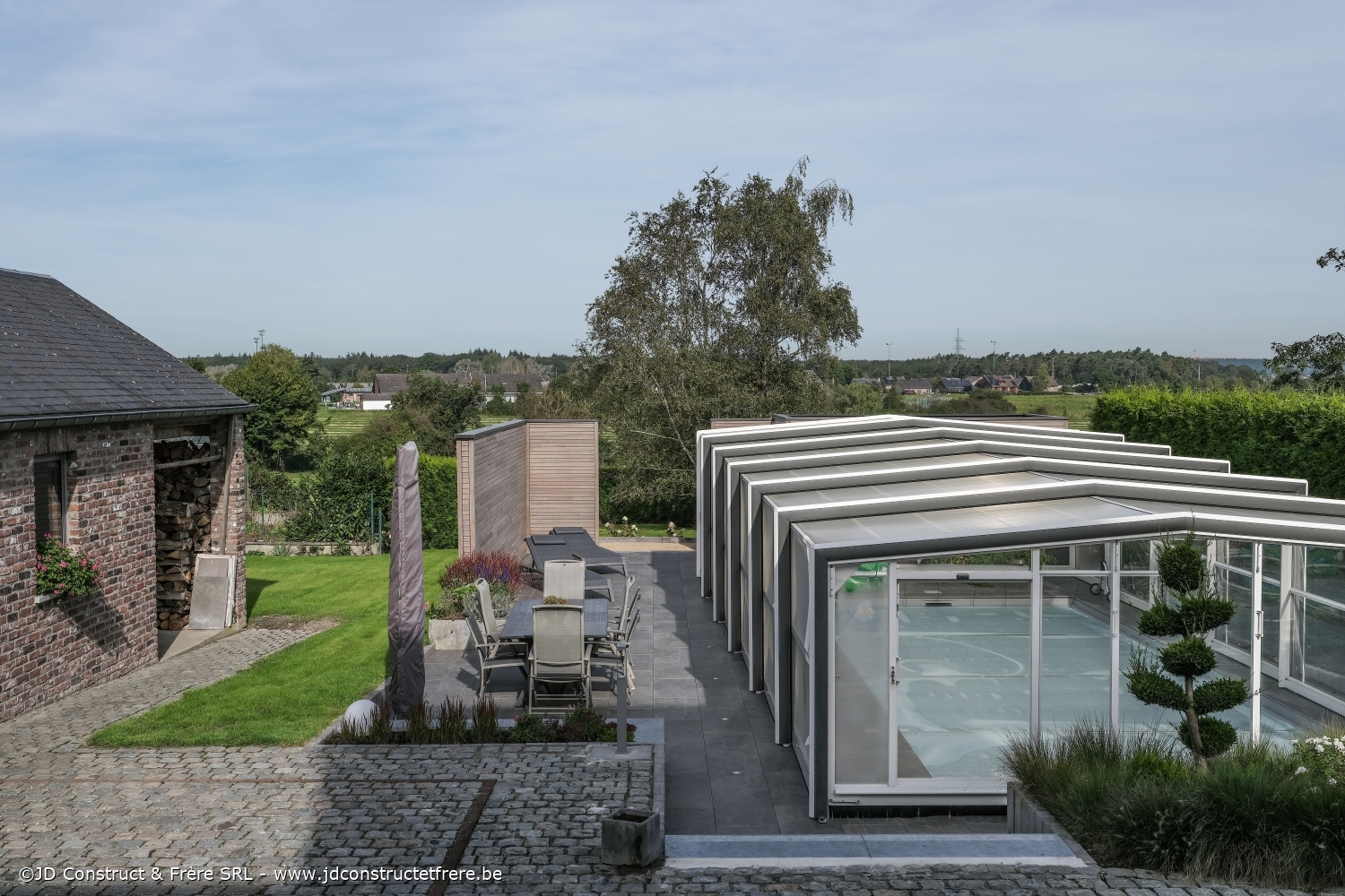 Du terrassement à la terrasse